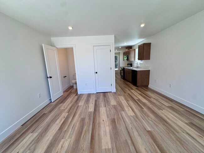 Building Photo - 1/2 OFF FIRST MONTHS RENT! New Construction, Beautiful, Townhomes! 2 & 3 BEDRM UNITS AVAILABLE