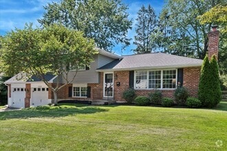 Building Photo - Beautiful Home in Chatham, North Wilmington