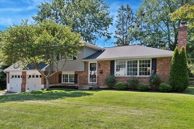 Primary Photo - Beautiful Home in Chatham, North Wilmington