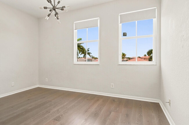 Building Photo - 207 Isle Verde Way