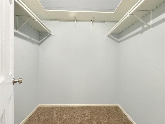 Building Photo - 7592 Zinnia Way N