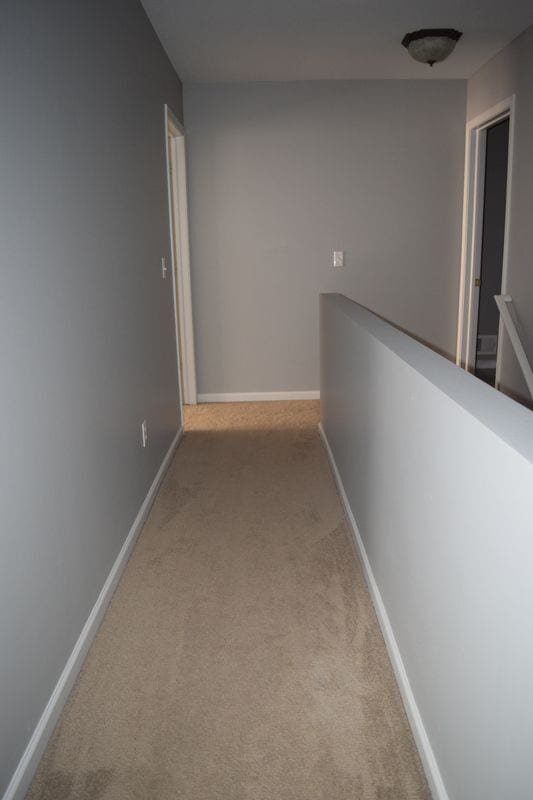 Building Photo - 8549 Hawthorn Hill