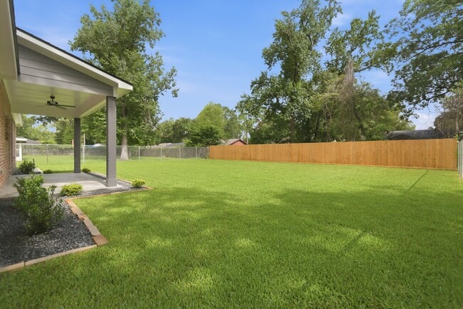 Building Photo - 3418 Shadowcrest Ln