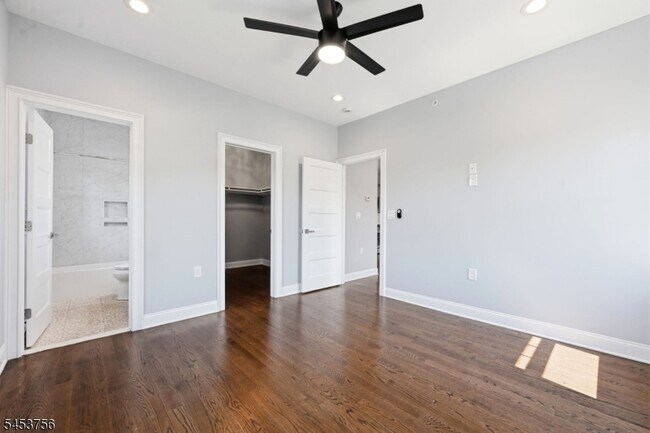Building Photo - 55 Watchung Ave