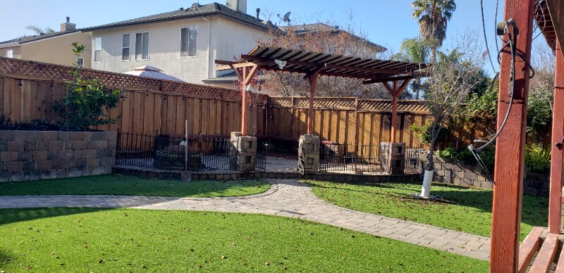 Building Photo - 730 Tatum Ave