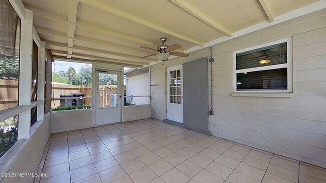 Building Photo - 399 Toccoa Rd