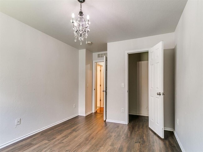 Building Photo - 18100 Calle Way