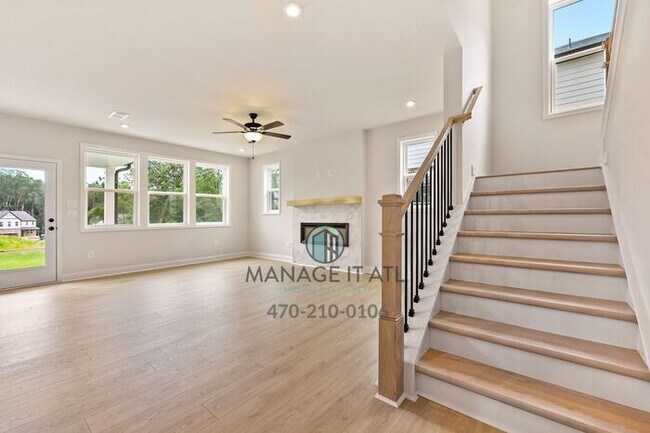 Building Photo - 3112 Ace Blvd