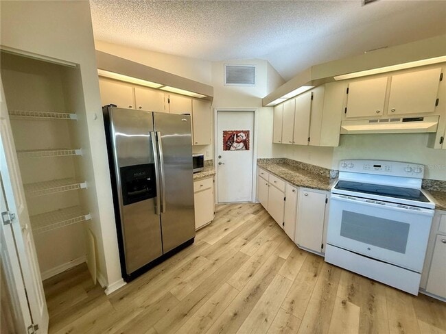 Building Photo - 8287 SW 116th St