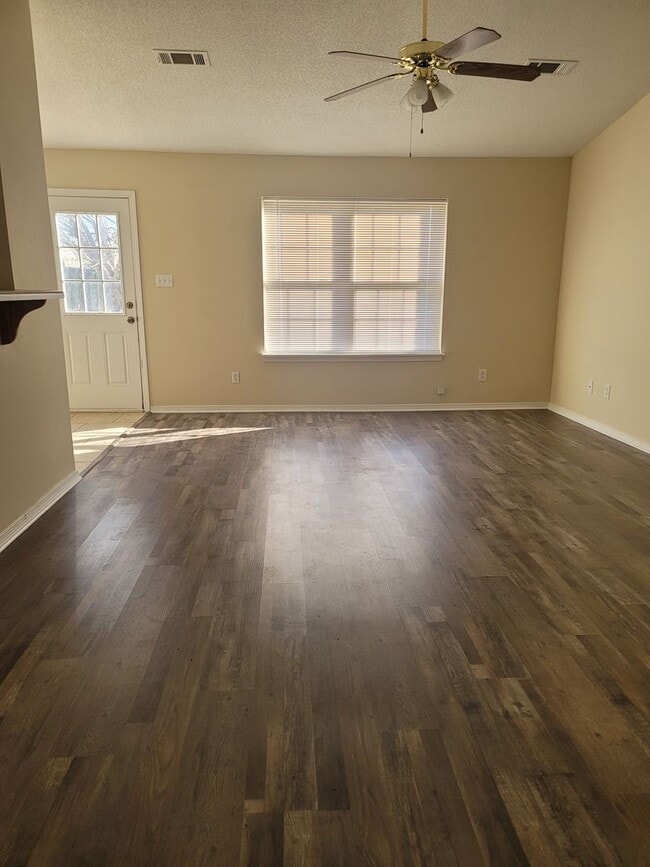 Building Photo - 3802 Owen St