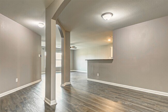 Building Photo - 22522 Threefold Ridge Dr