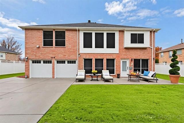 Building Photo - 808 Sabona Dr