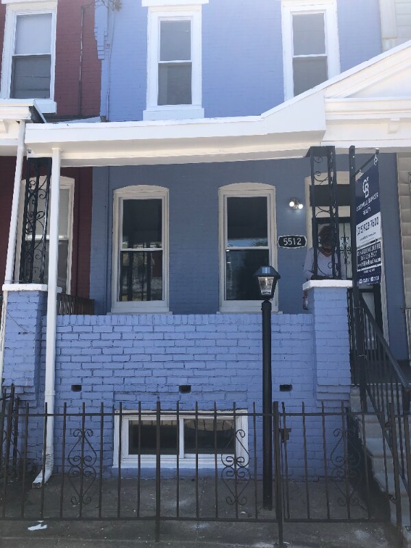Building Photo - 5512 Master St