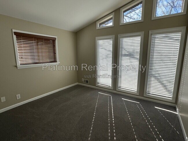 Building Photo - 3953 Sunflower Way NW