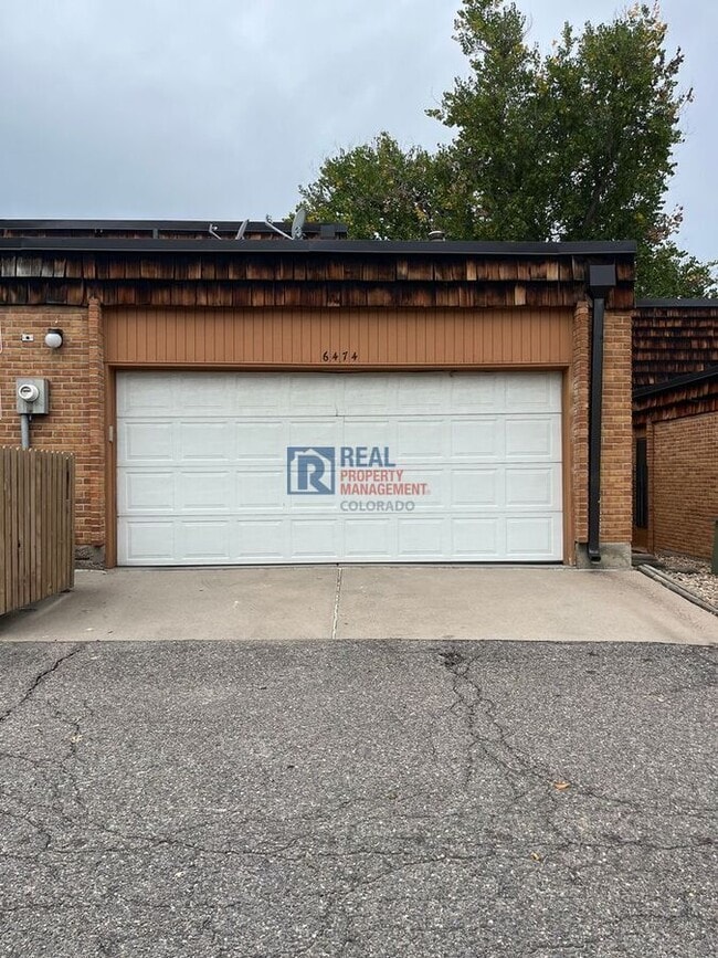 Building Photo - 6474 Wright St