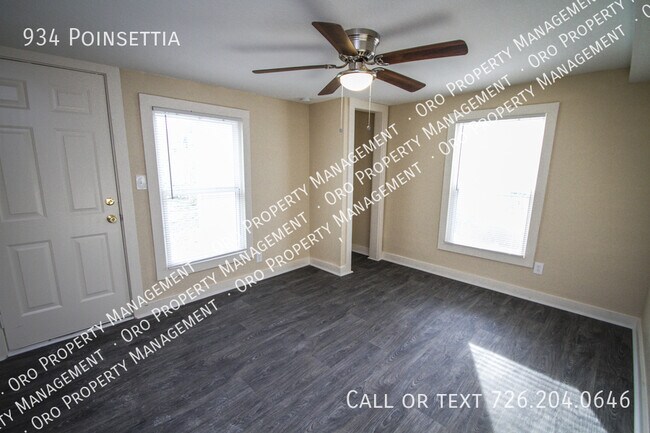 Building Photo - 934 Poinsettia-