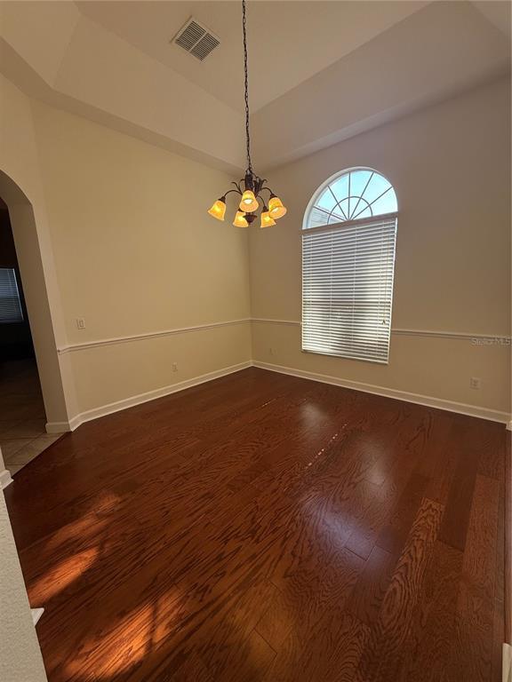 Building Photo - 10029 Chardonnay Dr