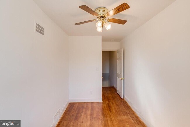 Building Photo - 1889 Alabama Ave SE