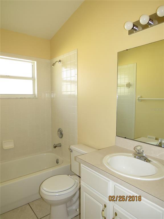 Building Photo - 9427 Hunters Pond Dr