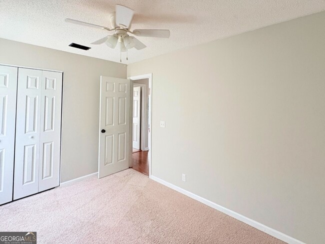 Building Photo - 1108 Sussex St