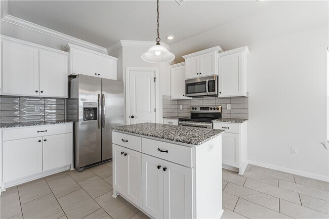 Building Photo - 317 S Nightfall Ave