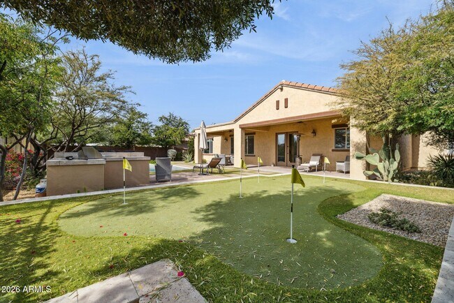 Building Photo - 5907 E Calle de Las Estrellas Rd