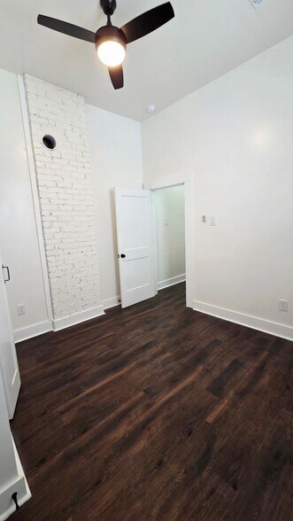 Building Photo - 1822 Cambronne St