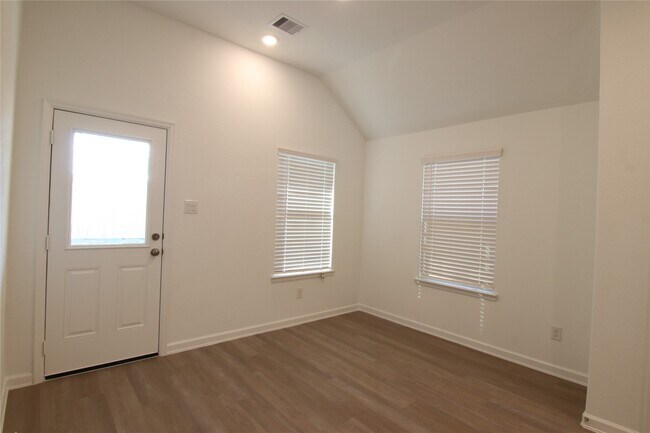 Building Photo - 4823 Eldorado Rose Pl