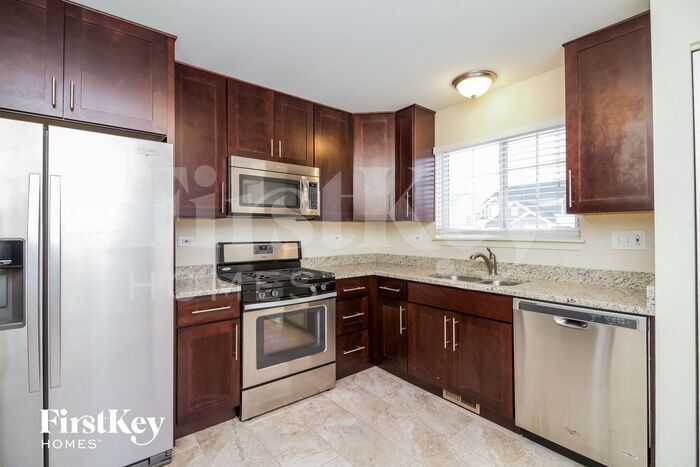 Building Photo - 3023 Impressions Dr