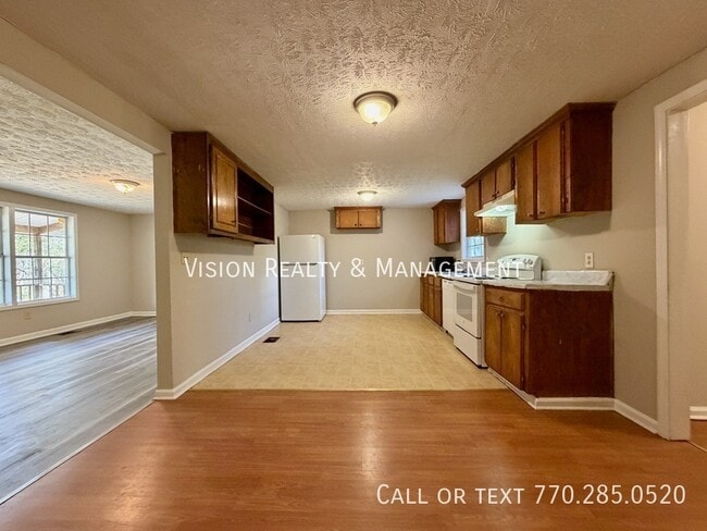 Building Photo - 219 Harmon Ave