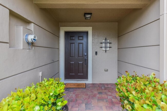 Building Photo - 2205 Marshfield Ct