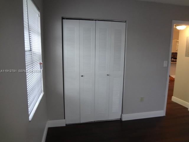 Building Photo - 452 NE 210th Cir Terrace