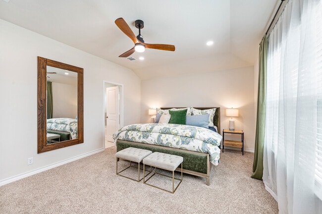 Building Photo - 22607 Green Jacket