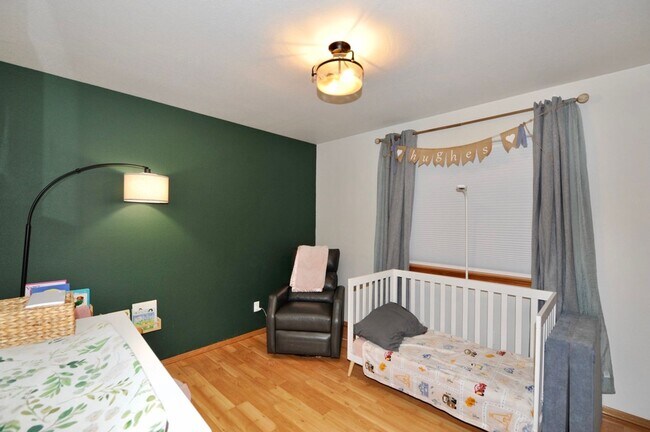 Building Photo - Hayden Rancher with RV parking