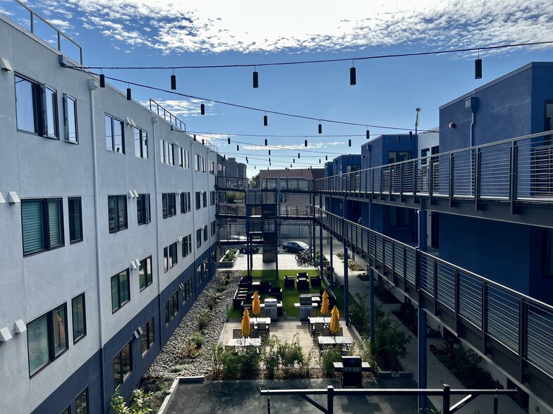 E. Courtyard - 1919 Market Street