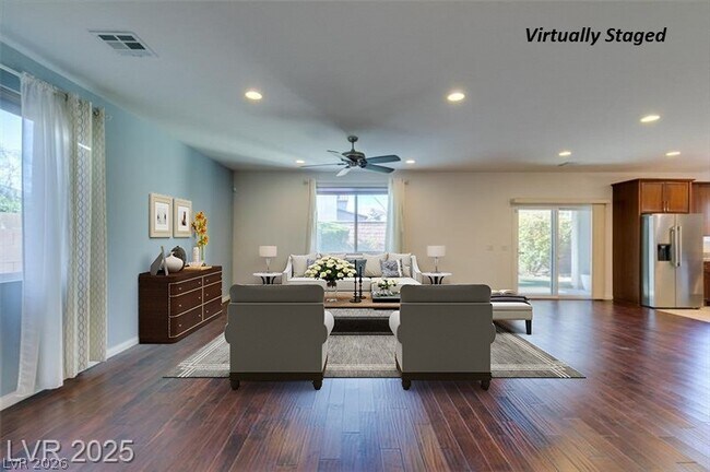 Building Photo - 10465 Saddle Mountain St