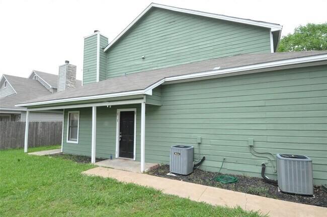 Building Photo - 12304 Abney Dr