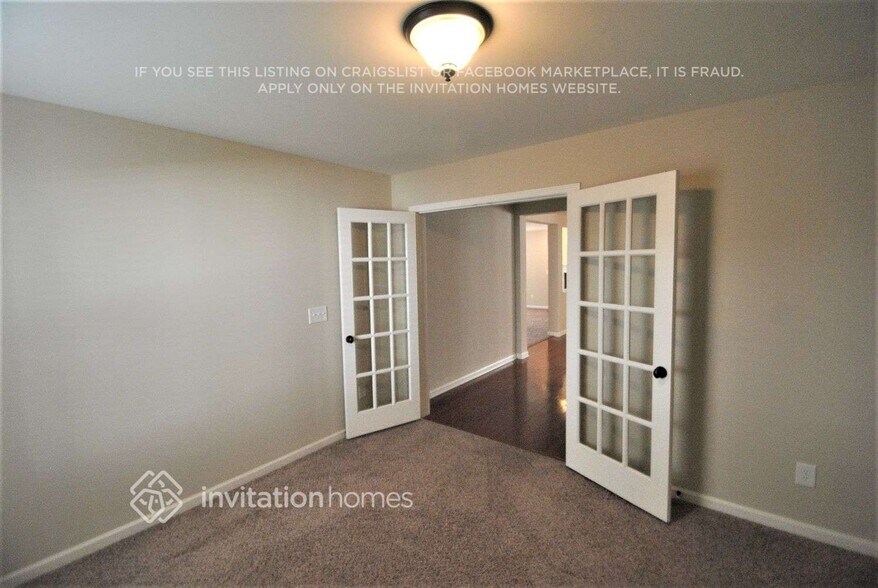 Building Photo - 311 Rondelay Dr