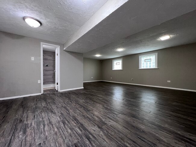 Building Photo - 4265 188th St