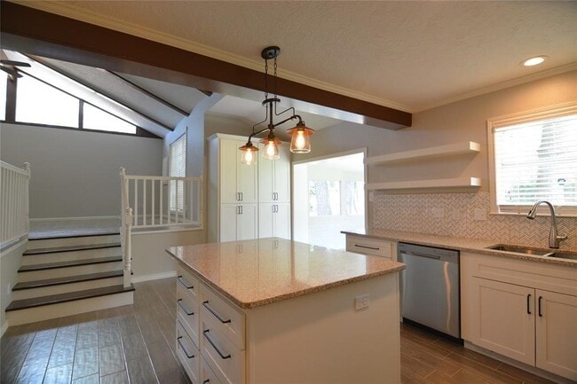 Building Photo - 19118 Challe Cir W