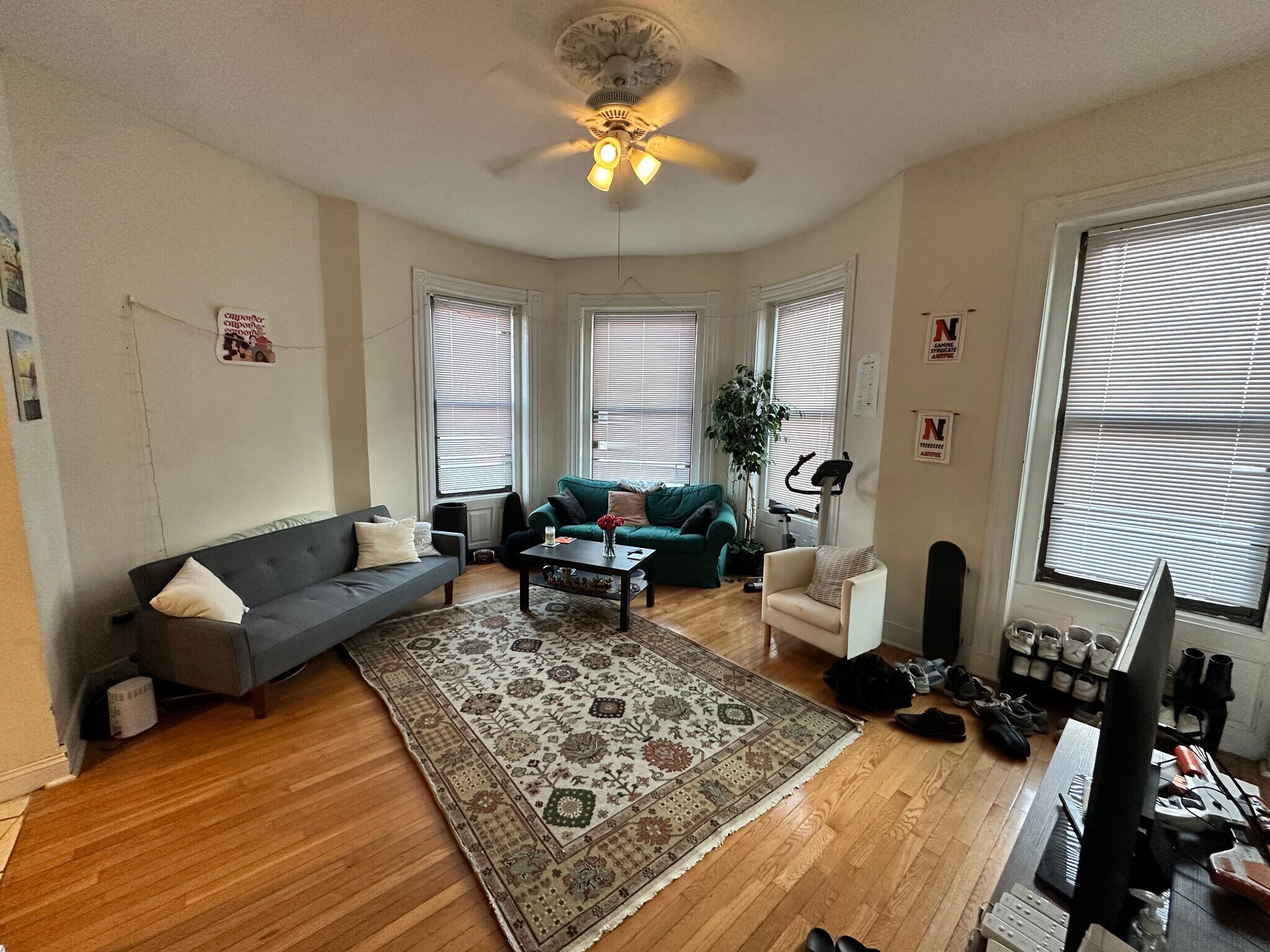 Building Photo - 1451 Tremont St