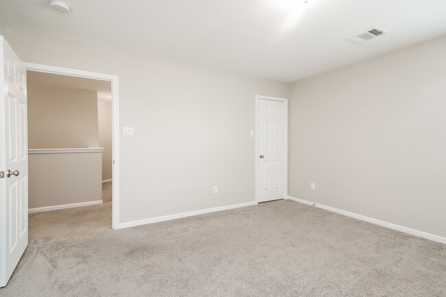Building Photo - 9207 Penfield Dr
