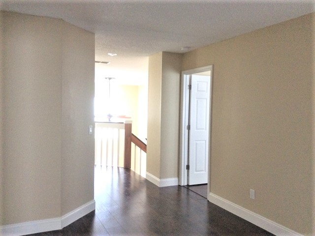 Building Photo - 13521 Waterhouse Way