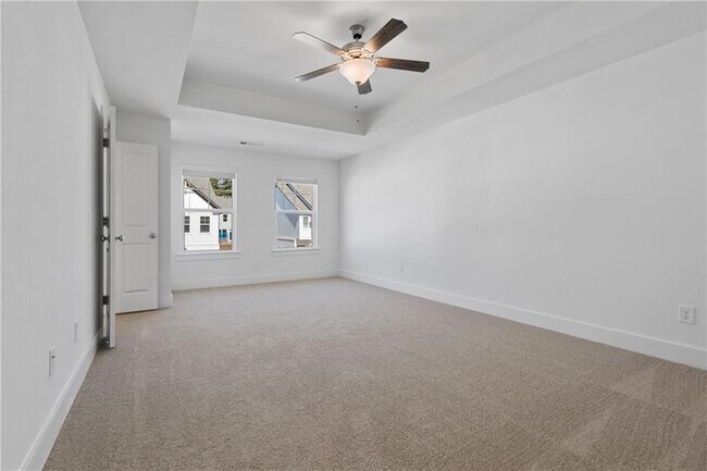 Building Photo - 64 Auburn Wds Dr