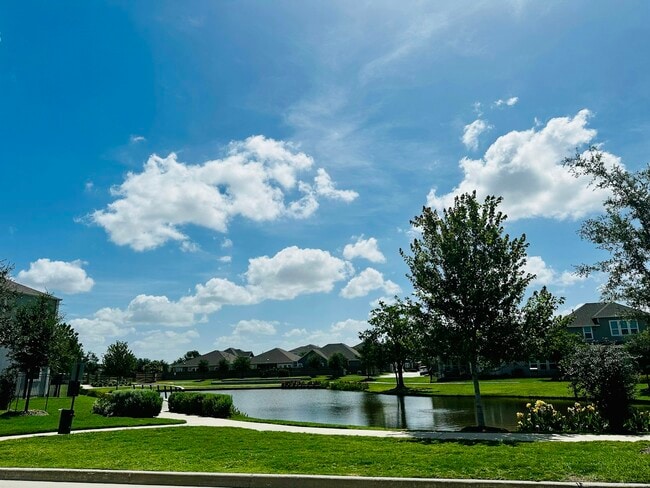 Building Photo - 3207 Planters Peak Dr