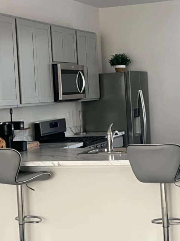 Building Photo - 28 Huckleberry Dr