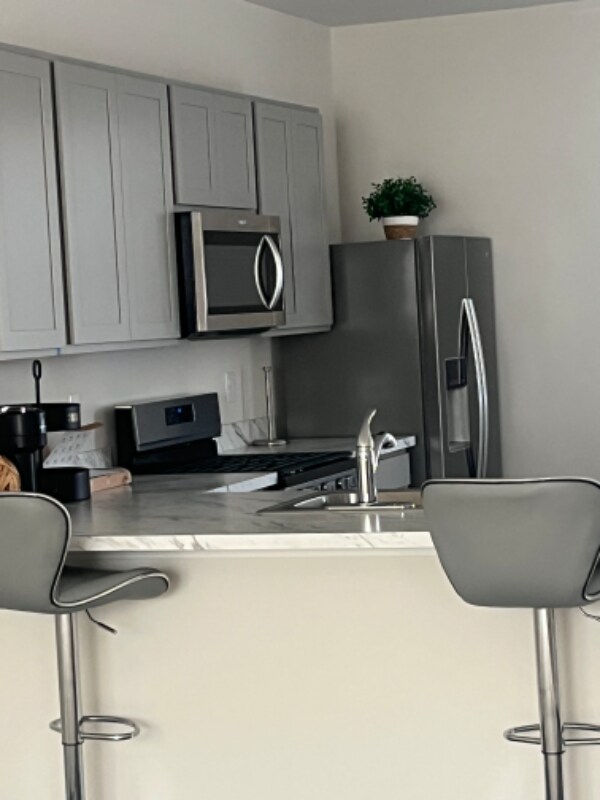 Building Photo - 28 Huckleberry Dr