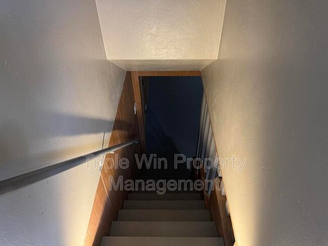 Building Photo - 8000 Noel Ct