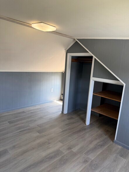 Building Photo - 1212 E Philadelphia Ave