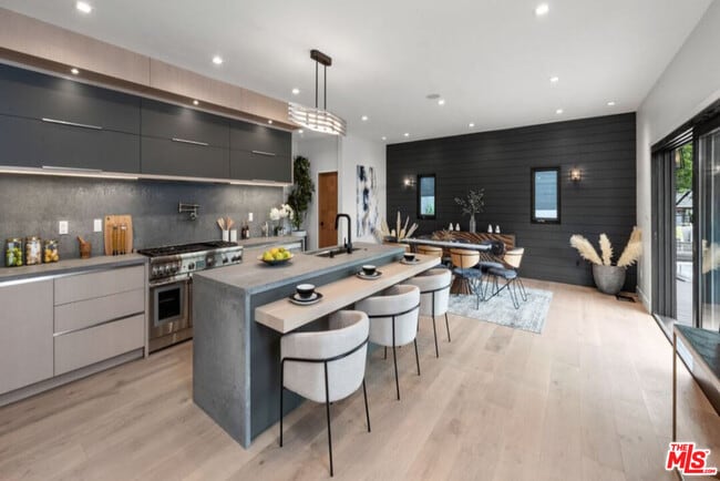 Building Photo - 3936 Farley Ct